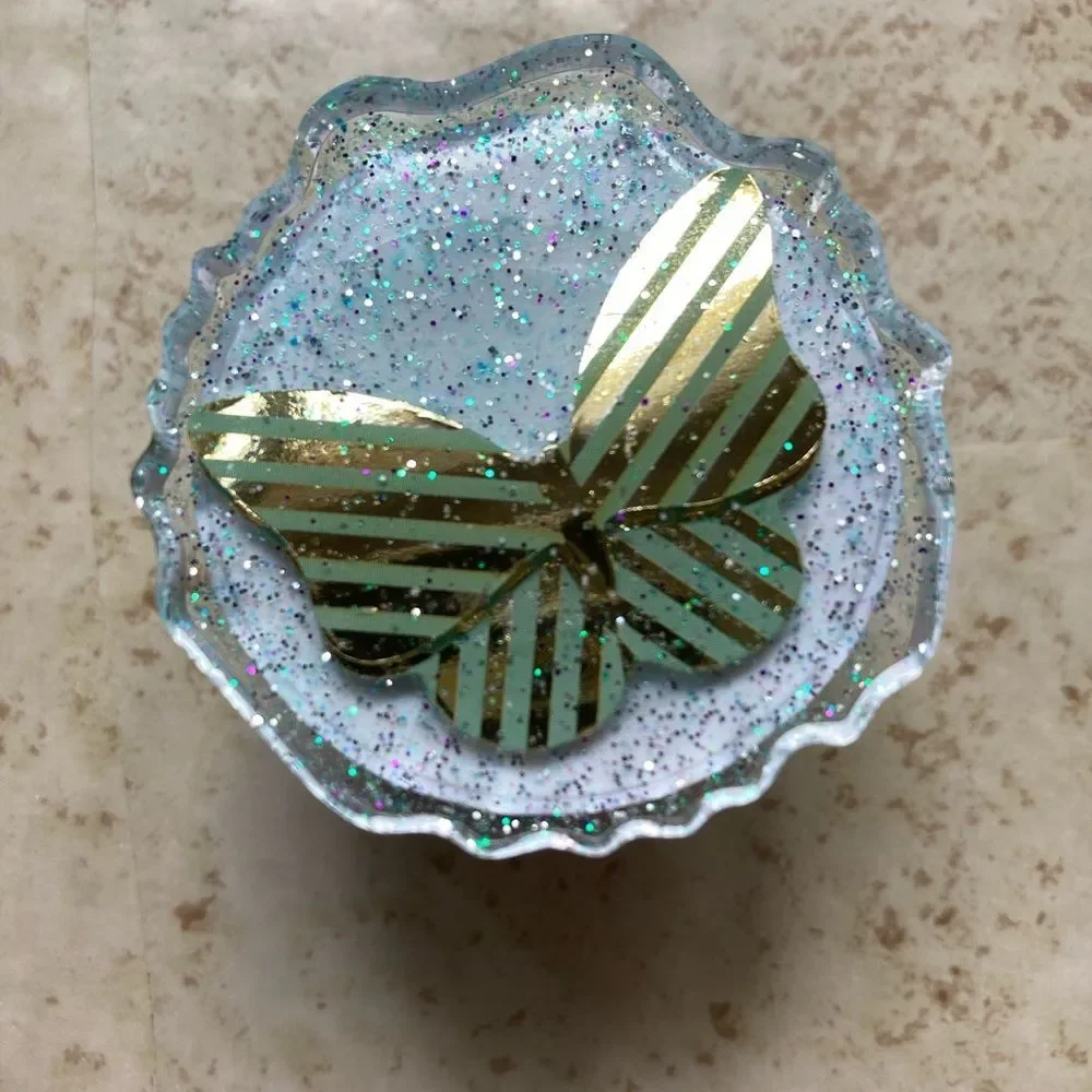 Striped butterfly on white phone grip